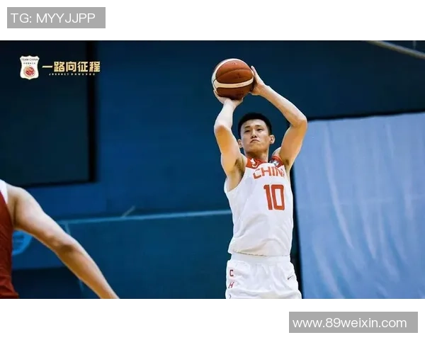 深圳篮球队的节奏解析：深度剖析其战术风格与比赛策略